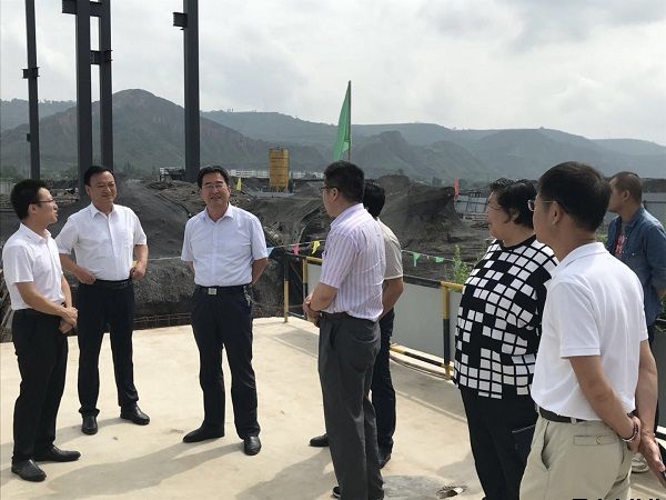 市人大常委會黨組副書記、副主任樊文浩一行調(diào)研泓源公司項目建設(shè)情況(圖2)