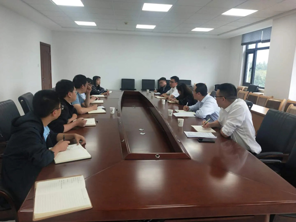 甘肅銀行平?jīng)鲋猩浇种械皆L泓源公司洽談融資合作事宜(圖2) 甘肅銀行平?jīng)鲋猩浇种械皆L泓源公司洽談融資合作事宜(圖2)