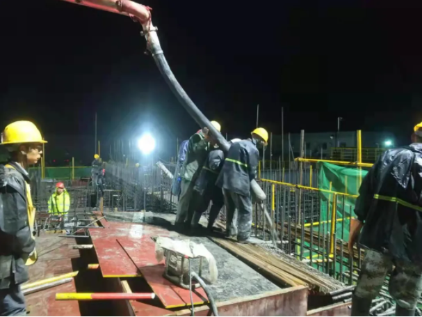 腳踏實地抓項目 擔(dān)當(dāng)奉獻保民生 ——市產(chǎn)投集團“學(xué)黨史、辦實事、保民生” 穩(wěn)步推進重大項目建設(shè)(圖2)