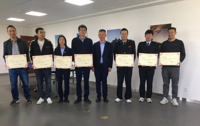 市產投集團團委舉辦“慶五一、迎五四”球類聯誼比賽(圖3)