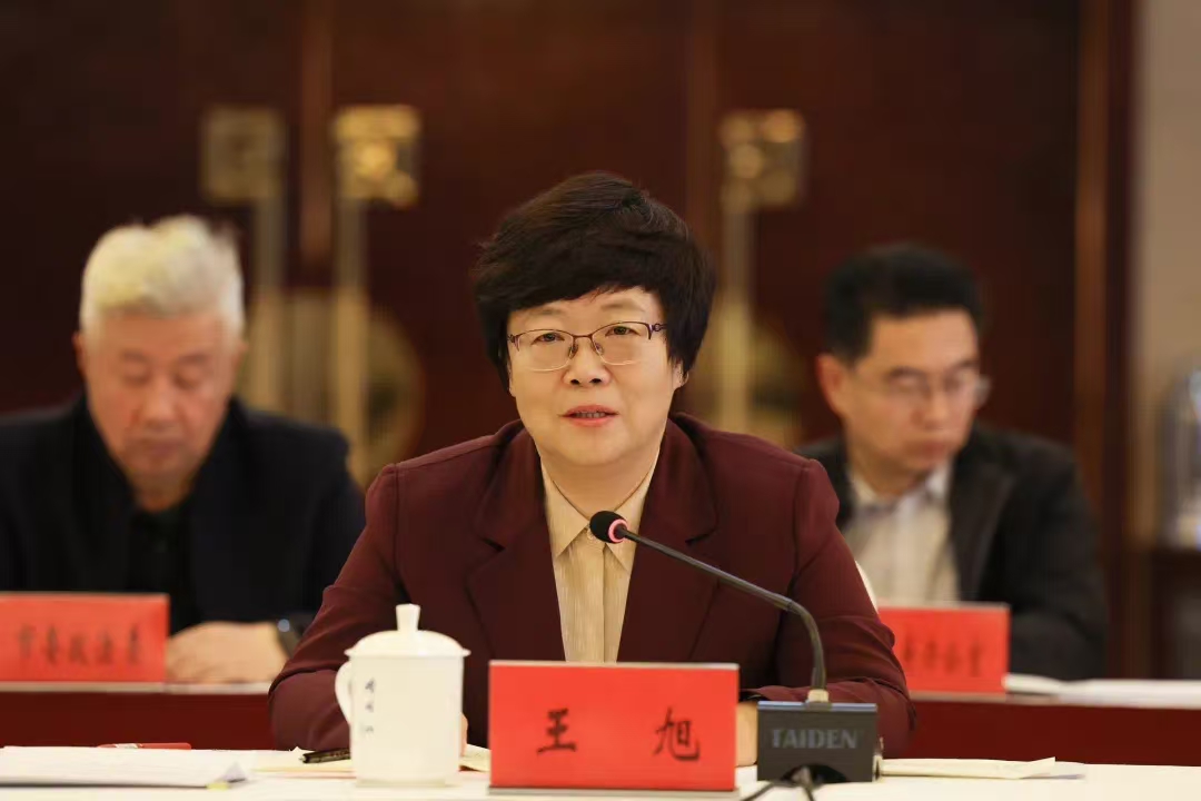 平涼與甘肅省民航機場集團簽訂平涼機場項目合作框架協(xié)議(圖2) 平涼與甘肅省民航機場集團簽訂平涼機場項目合作框架協(xié)議(圖2)